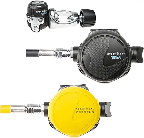 AQUALUNG Titan Regulator and Octo